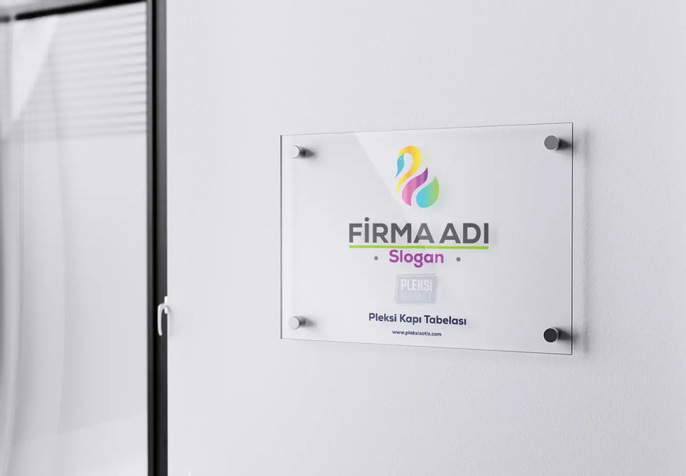 UV Baskılı Pleksiglas Kapı İsimliği